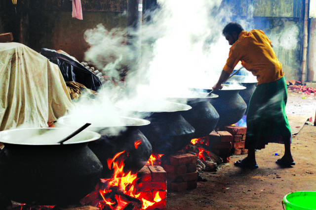 চট্টগ্রামের মেজবান